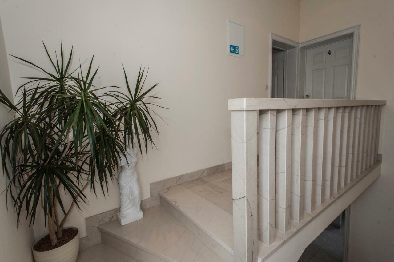 House Bacak - Apartment&Wellness-Studio Baška Voda Exterior foto